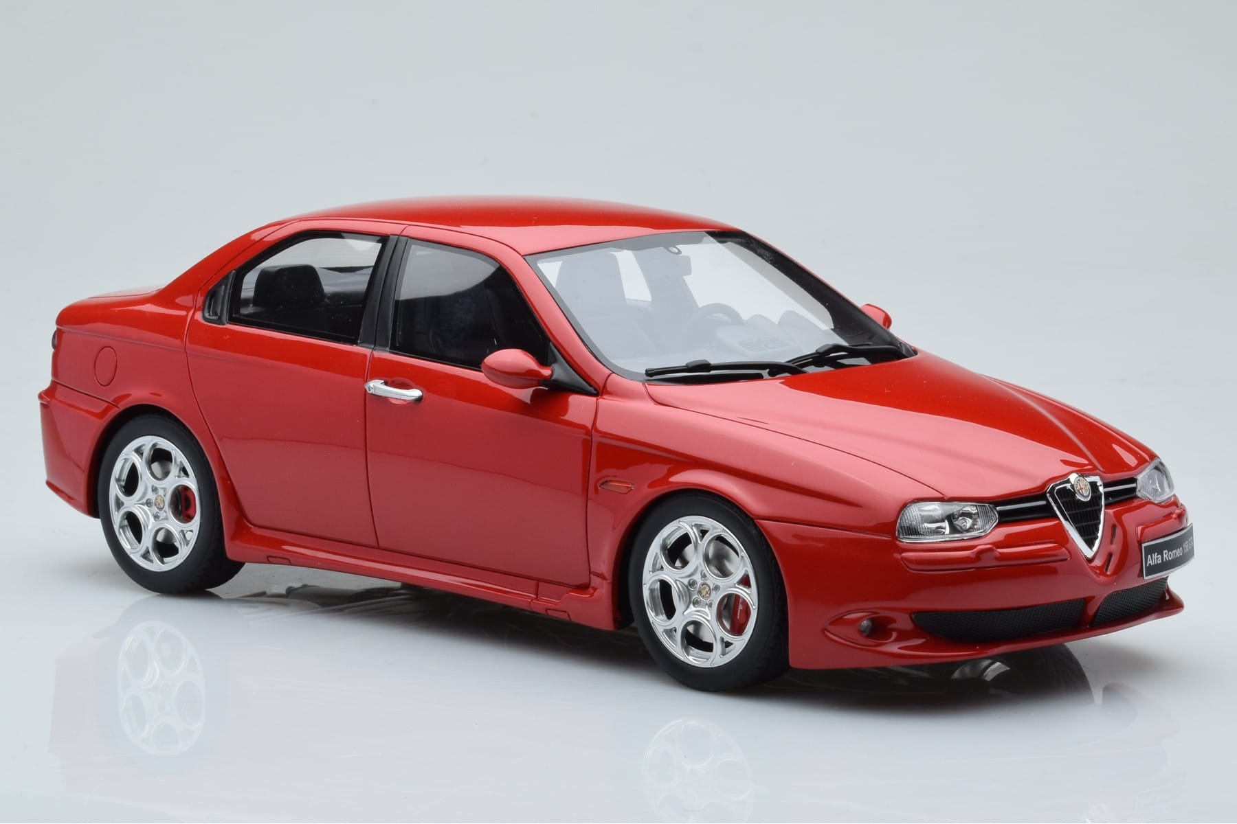 Alfa Romeo 156 GTA Red Otto 1:18 OT1017 Resin - image 4 of 6