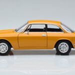 Alfa Romeo 1750 GTV Yellow Norev 1:18 187910 Diecast - image 4 of 7