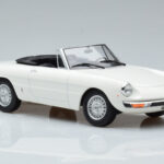 Alfa Romeo 2000 Spider White Norev 1:18 187882 Diecast - image 5 of 7