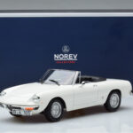 Alfa Romeo 2000 Spider White Norev 1:18 187882 Diecast - image 7 of 7