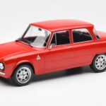 Alfa Romeo Giulia Nuova Super Red Custom Wheels MCG 1:18 MCG18333 Diecast