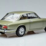 Alfa Romeo GTV 2000 Green Limited Edition Norev 1:18 187913 Diecast - image 3 of 7