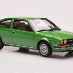 Alfa Romeo Alfasud Sprint Green Otto 1:18 OT1043 Resin - image 4 of 6