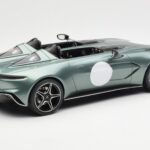 Aston Martin V12 Speedster Green Metallic GT Spirit 1:18 GT906 Resin - image 2 of 6