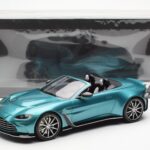 Aston Martin V12 Vantage Roadster Tayos Turquoise Green GT Spirit 1:18 GT445 Resin - image 6 of 6