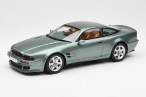 Aston Martin V8 Vantage Green GT Spirit 1:18 GT345 Resin