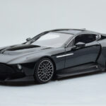 Aston Martin Victor Black GT Spirit 1:18 GT428 Resin