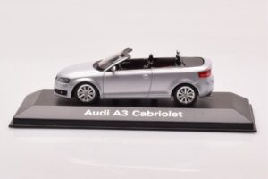 Audi A3 8P Cabriolet Silver Minichamps 1:43 5010803323 Diecast