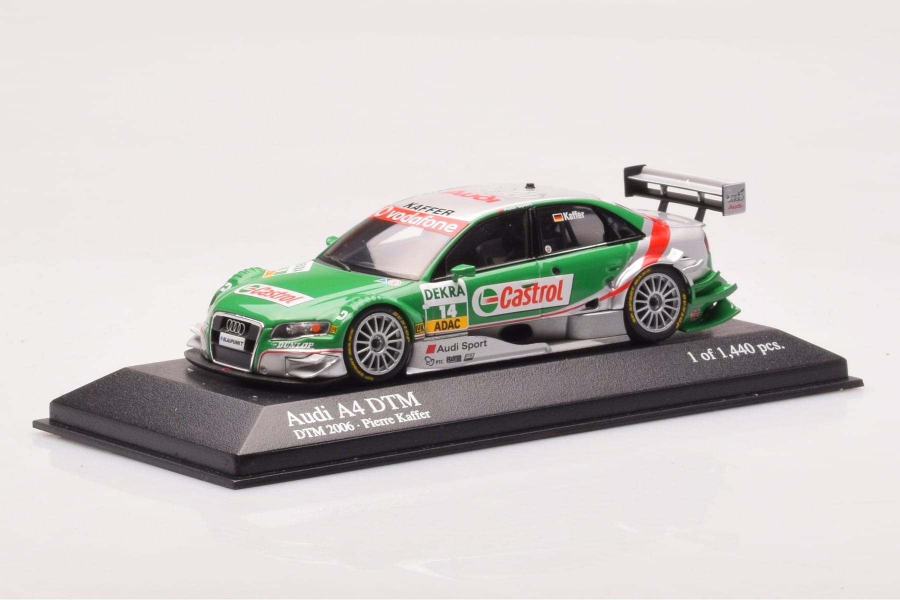 Audi A4 B7 DTM Team Phoenix #14 F. Kaffer DTM 2006 Minichamps 1:43 400061514 Diecast - image 2 of 4