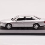 Audi A8 D2 Silver Minichamps 1:43 433013006 Diecast