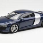 Audi R8 4.2 FSI V8 Blue Kyosho 1:18 09213BL Diecast
