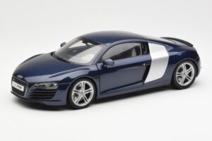 Audi R8 4.2 FSI V8 Blue Kyosho 1:18 09213BL Diecast