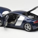 Audi R8 4.2 FSI V8 Blue Kyosho 1:18 09213BL Diecast - image 5 of 8