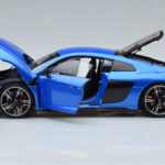Audi R8 Performance Blue Kengfai 1:18 VAKF-0355 Diecast - image 4 of 10