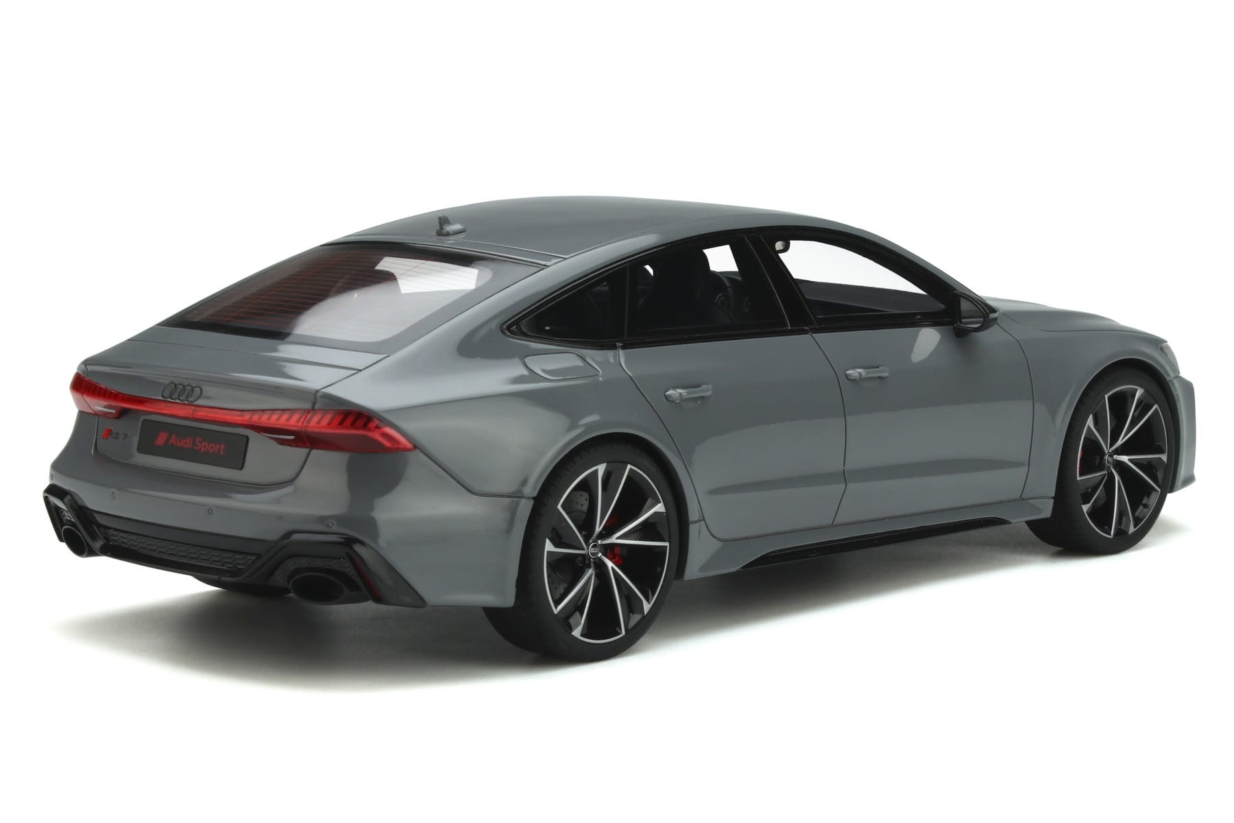 Audi RS7 C8 Sportback Nardo Grey GT Spirit 1:18 GT823 Resin - image 2 of 5