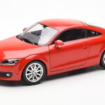 Audi TT 8J Red Metallic Minichamps 1:18 100015021 Diecast