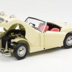 Austin-Healey Sprite Mk I Open Old English White Kyosho 1:18 08953EW Diecast - image 2 of 8