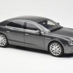 Bentley Flying Spur W12 Granite Grey Kyosho 1:18 08891GN Diecast - image 6 of 8