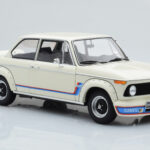 BMW 2002 Turbo White Kyosho 1:18 08544W Diecast - image 6 of 8