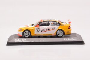 BMW 320i E46 Wiechers Sport #32 Hennerici / Wiechers WTCC 2005 Minichamps 1:43 400052432 Diecast