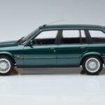BMW 325i E30 Touring Green Metallic Norev 1:18 183219 Diecast - image 3 of 6