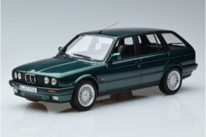 BMW 325i E30 Touring Green Metallic Norev 1:18 183219 Diecast