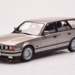 BMW 530i E34 Touring Grey Metallic MCG 1:18 MCG18330 Diecast