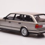 BMW 530i E34 Touring Grey Metallic MCG 1:18 MCG18330 Diecast - image 5 of 6