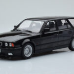 BMW 540i E34 Touring Black Metallic MCG 1:18 MCG18329 Diecast