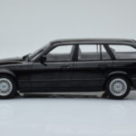 BMW 540i E34 Touring Black Metallic MCG 1:18 MCG18329 Diecast - image 3 of 6
