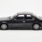 BMW 635 CSi E24 Diamant Black Metallic AUTOart 1:18 70521 Diecast - image 4 of 8