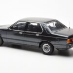 BMW 733i E23 Black Metallic KK-Scale 1:18 KKDC180101 Diecast - image 5 of 6