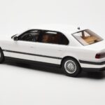 BMW 750iL E38 Asia Exclusive White Otto 1:18 OT836 Resin - image 5 of 6