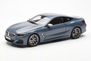 BMW 850i G15 Barcelona Blue Metallic Norev 1:18 80432450995 Diecast