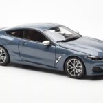 BMW 850i G15 Barcelona Blue Metallic Norev 1:18 80432450995 Diecast - image 6 of 8