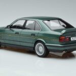 BMW Alpina B10 4.6 E34 Green MCG 1:18 MCG18229 Diecast - image 5 of 6