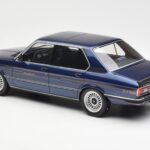 BMW Alpina B7S E12 Turbo Dark Sapphire Blue Metallic Otto 1:18 OT640 Resin - image 5 of 6
