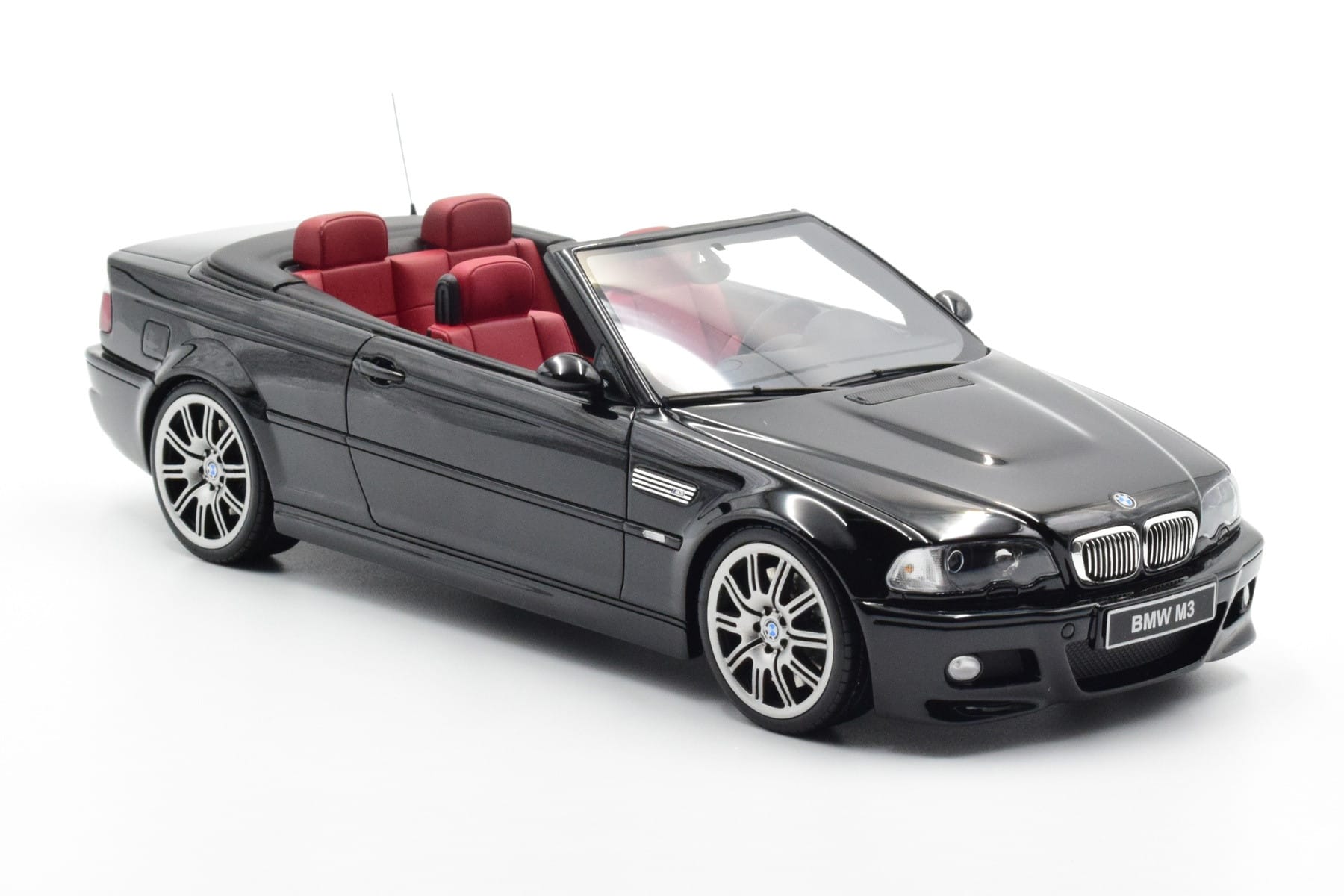 BMW M3 E46 Cabriolet Black Otto 1:18 OT380 Resin - image 4 of 9