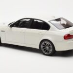 BMW M3 E90 Sedan White GT Spirit 1:18 GT053 Resin - image 5 of 6