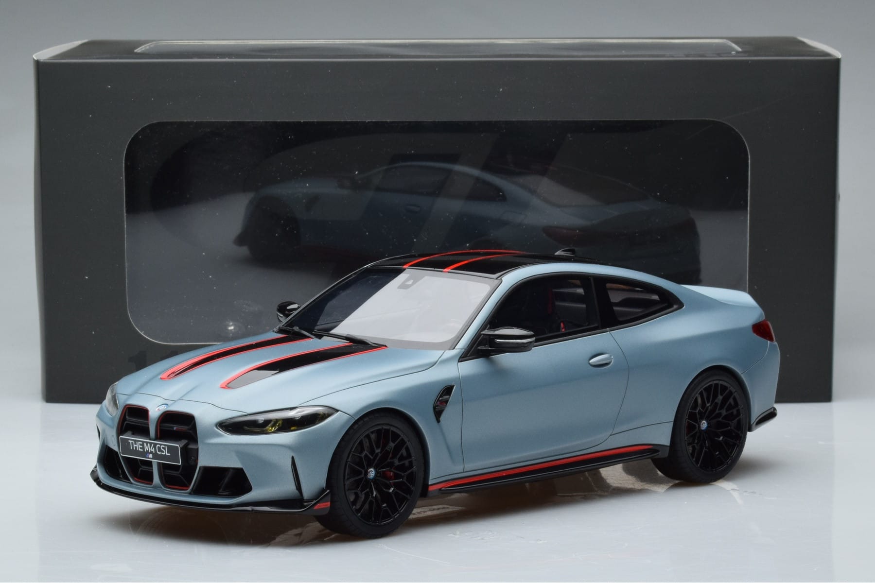 BMW M4 CSL G82 Gray GT Spirit 1:18 GT427 Resin - image 8 of 8