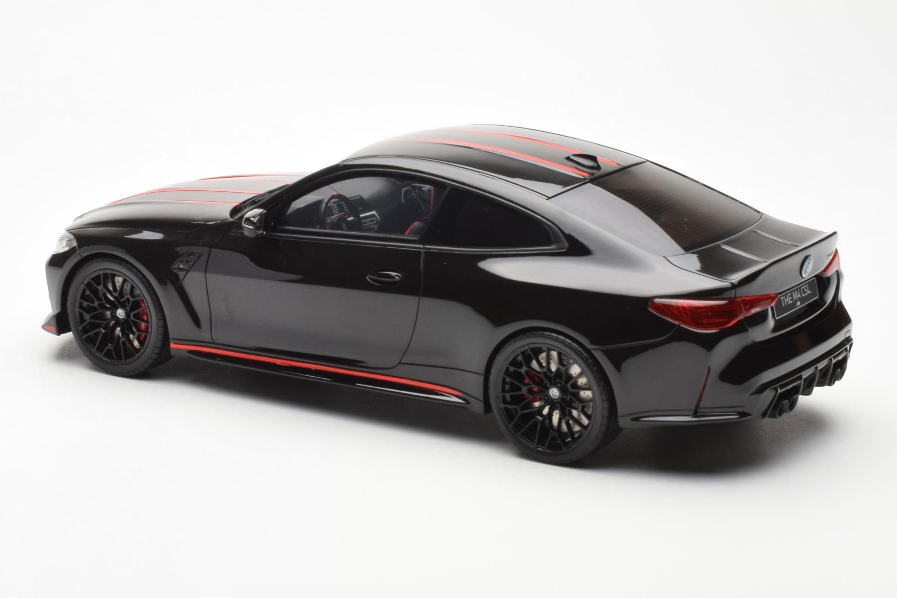 BMW M4 G82 CSL Sapphire Black GT Spirit 1:18 GT904 Resin - image 5 of 6