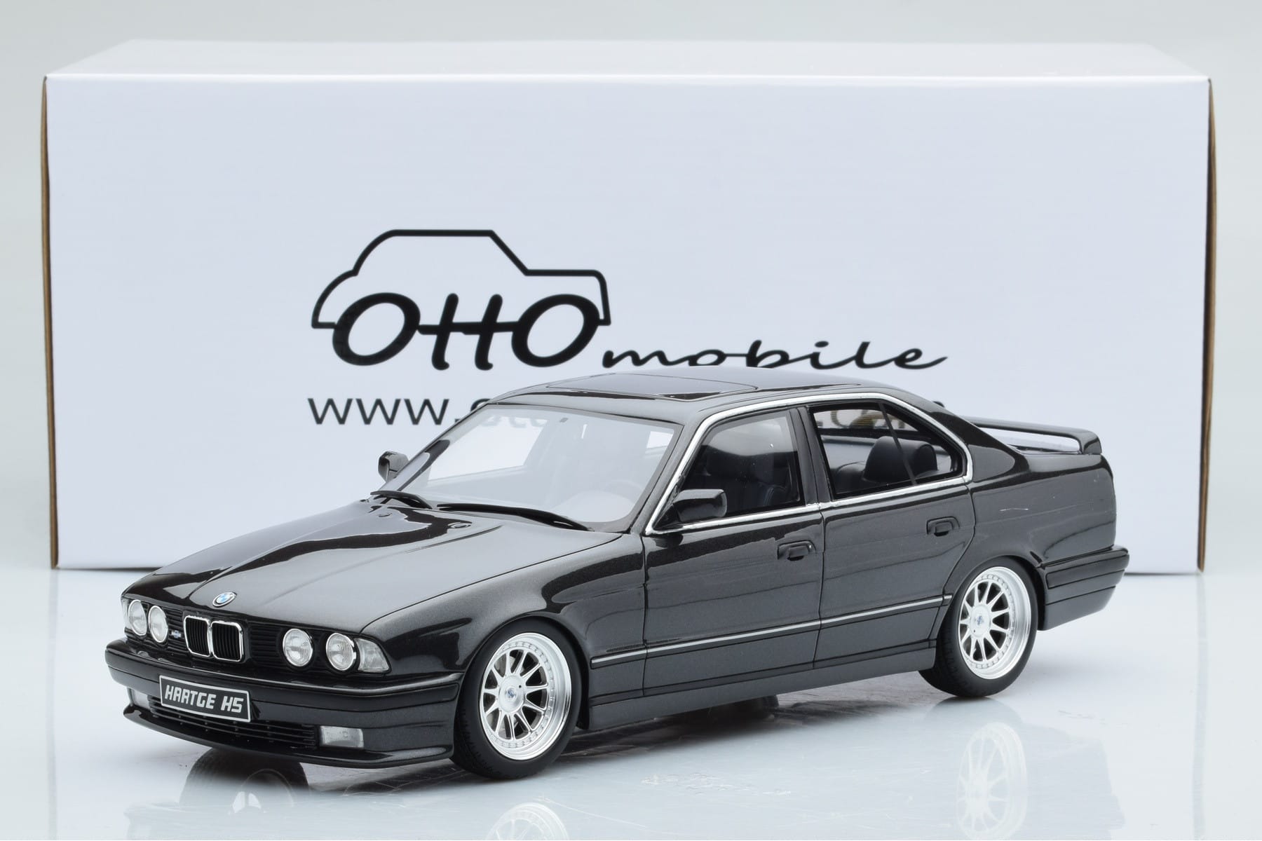 BMW M5 E34 Hartge Black Otto 1:18 OT362B Resin - image 2 of 6