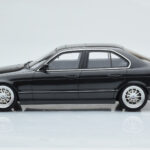 BMW M5 E34 Hartge Black Otto 1:18 OT362B Resin - image 3 of 6