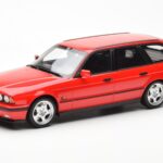 BMW M5 E34 Touring Red Otto 1:18 OT951 Resin