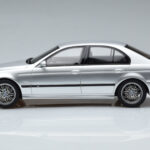 BMW M5 E39 Silver Otto 1:18 OT747B Resin - image 3 of 7