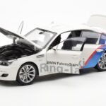 BMW M5 E60 Ring Taxi Nurburgring Kyosho 1:18 08593RT Diecast - image 2 of 8