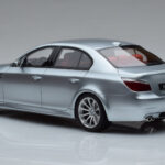 BMW M5 E60 Silver Otto 1:18 OT426 Resin - image 5 of 6