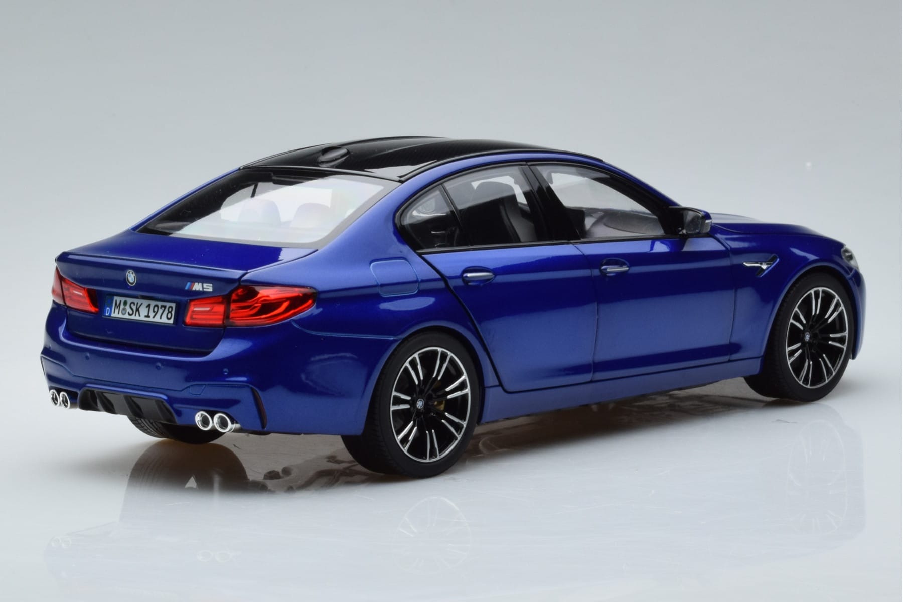 BMW M5 F90 Marina Bay Blue Norev 1:18 80432454783 Diecast - image 3 of 7