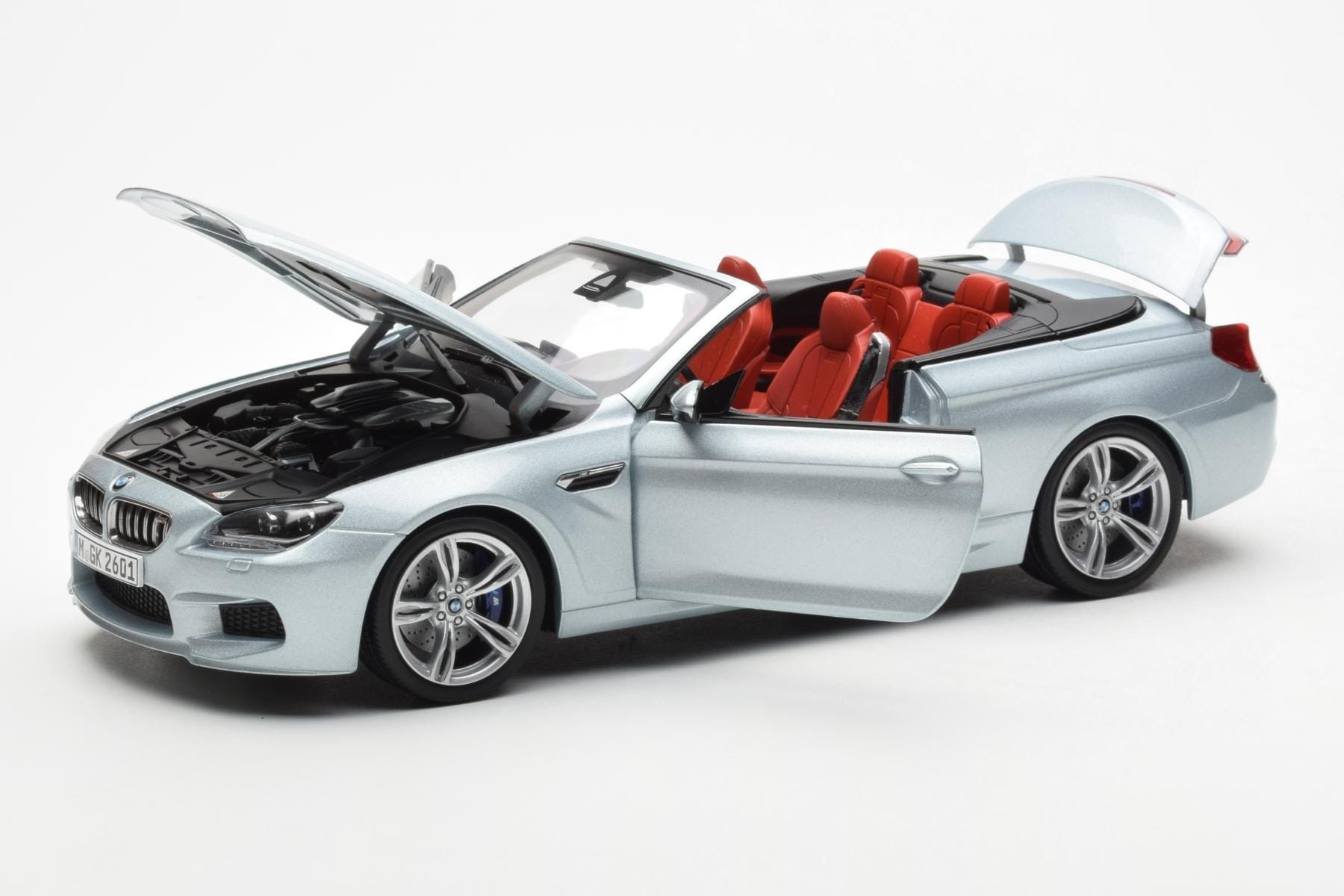 BMW M6 F12 Convertible Silverstone Silver II Paragon 1:18 80432253656 Diecast - image 2 of 8