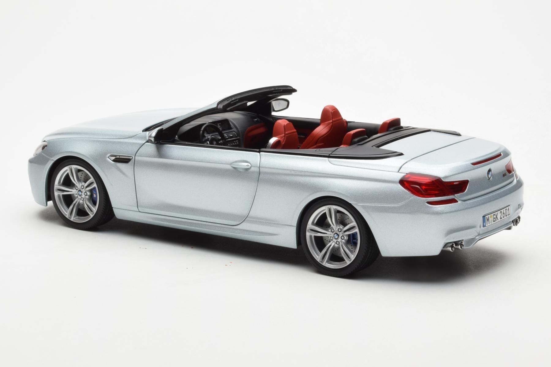 BMW M6 F12 Convertible Silverstone Silver II Paragon 1:18 80432253656 Diecast - image 7 of 8